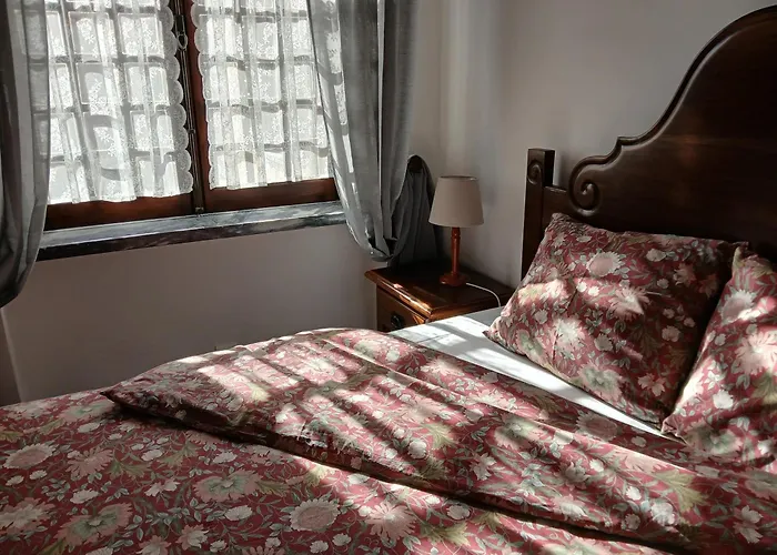 ゲストハウス Casa Da Tauria 3*