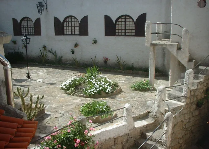 ゲストハウス Casa Da Tauria 3*